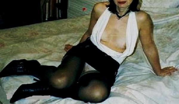 Foto 1 del Relato erotico: EL VOYEUR CORNUDO Y SU PUTA ESPOSA