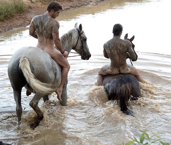 Foto 1 del Relato erotico: PEGASO y FERÉNIKOS